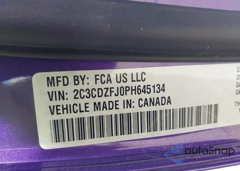 2023 Dodge Challenger R/T Scat Pack z USA, uszkodzony, nr VIN 2C3CDZFJ0PH645134